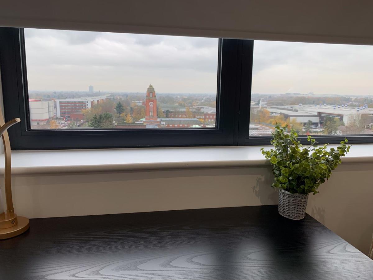 Stylish Studio Apt Overlooking Old Trafford แมนเชสเตอร์ ภายนอก รูปภาพ